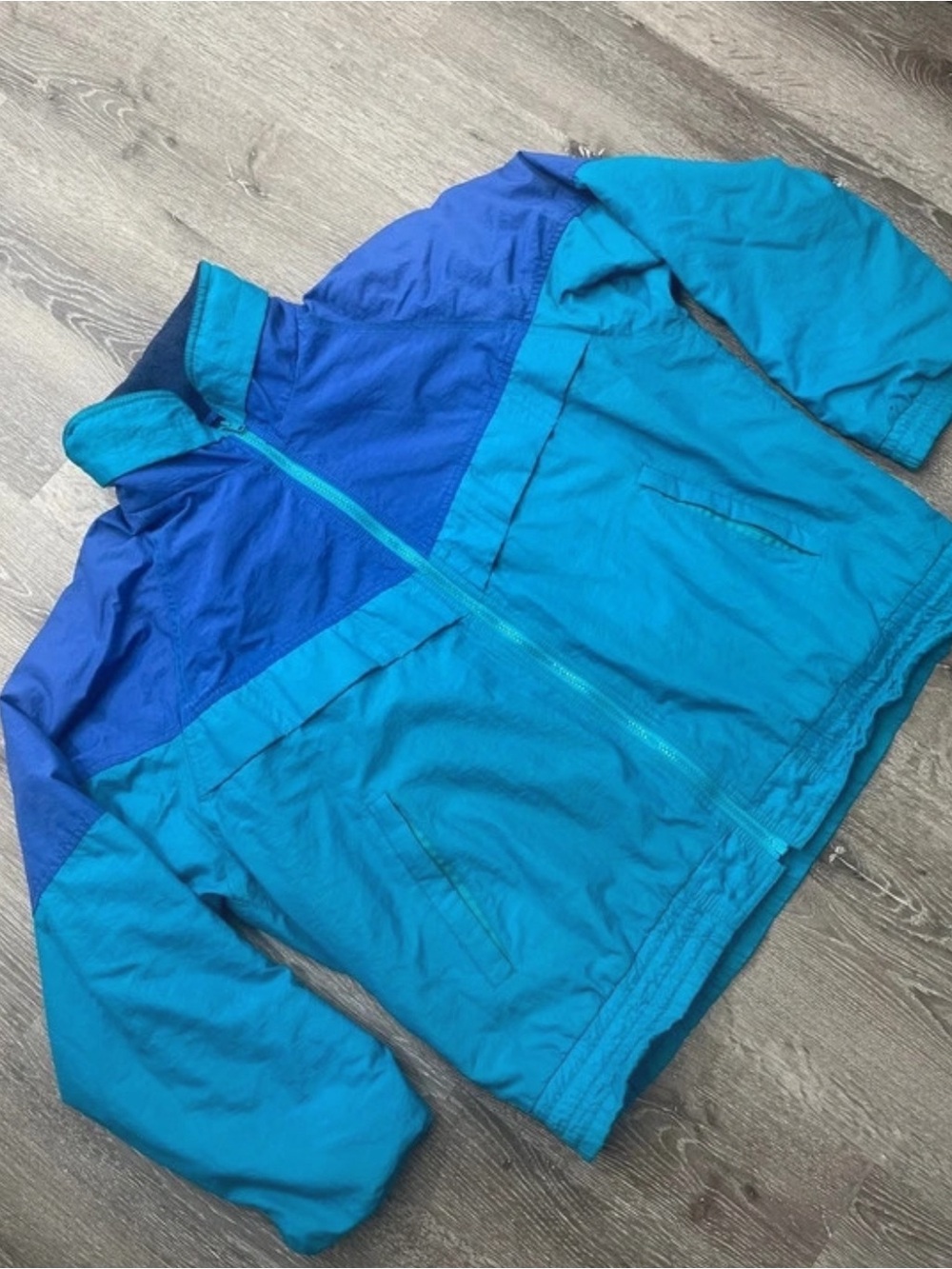 Vintage Members Only Wind Breaker Jacket
Large